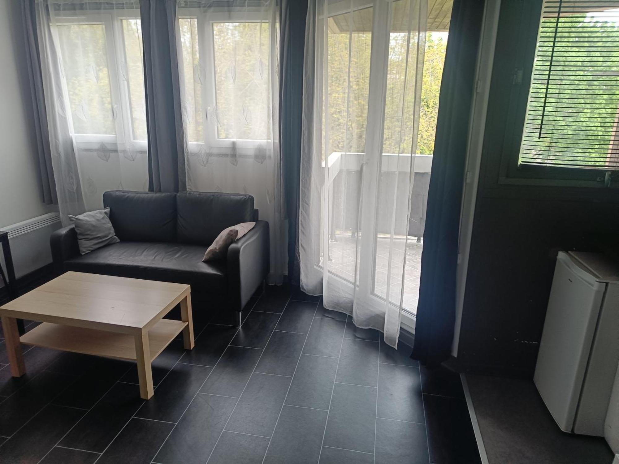 Studio Equipe Pres De Paris Argenteuil Luaran gambar